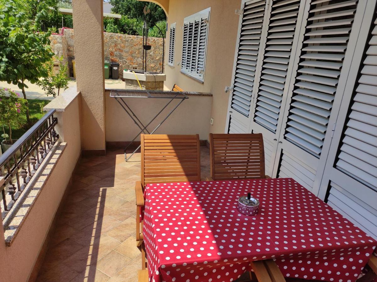 Apartment Veglia Kültér fotó